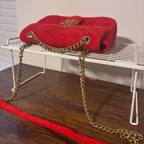 Gucci GG Marmont Shoulder Bag Red Velvet w/ Gold-Toned Chain Strap #498110218048 - Picture 6 of 11